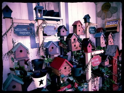 Pennsylvania-Dutch-Bird Houses